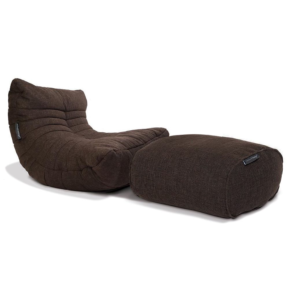 Hot lounge. Acoustics lounge.