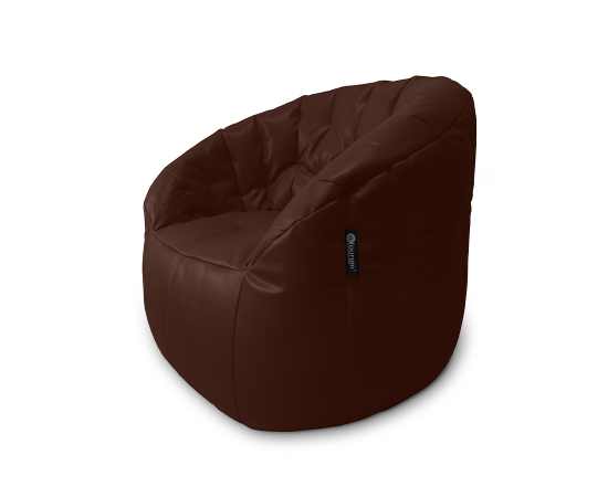 Крупный план коричневой экокожи Hot Chocolate на кресле Butterfly Sofa. Насыщенный шоколадный оттенок.